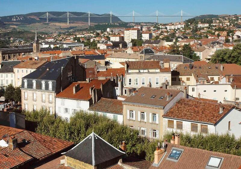 Отель Mercure Millau