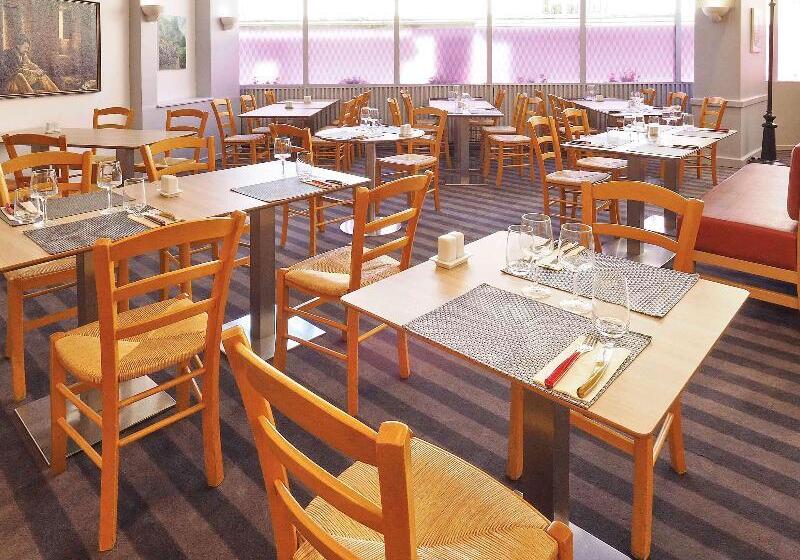 Отель Mercure Millau