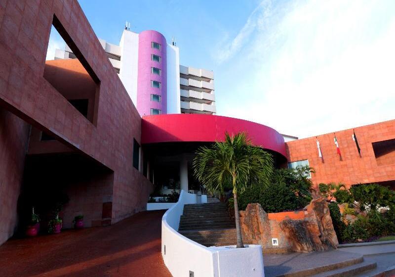 בית מלון כפרי Mision Mazatlan