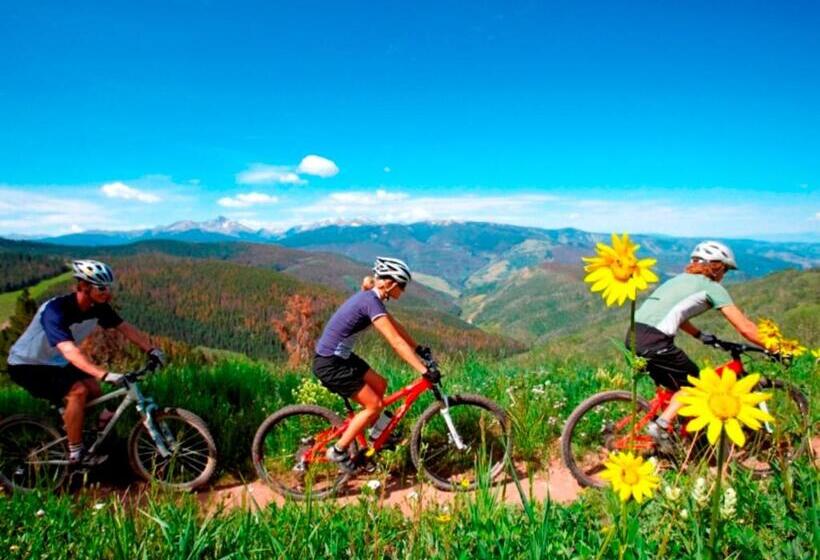 호텔 Mountain Thunder Lodge