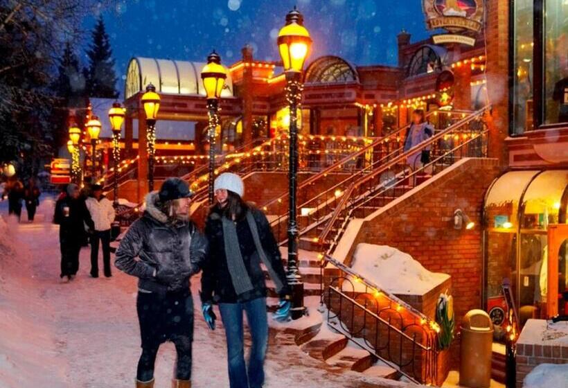 호텔 Mountain Thunder Lodge