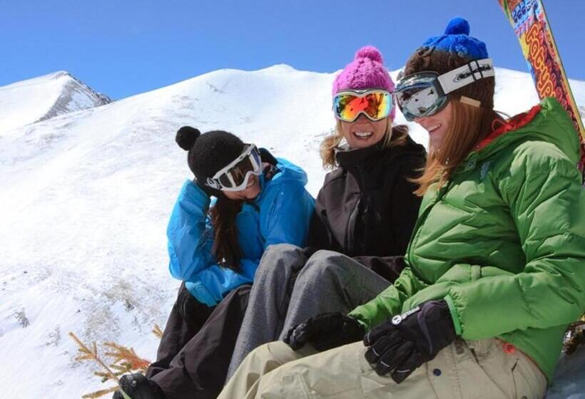 호텔 Mountain Thunder Lodge