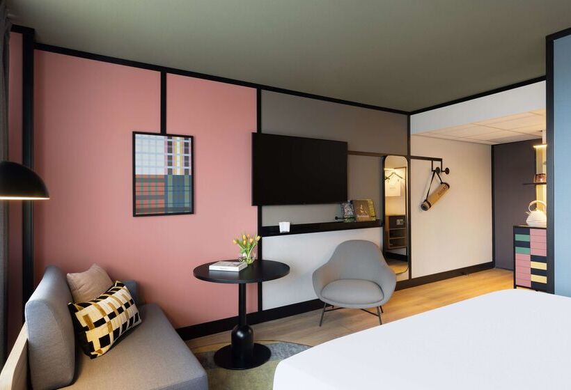 Avani Museum Quarter Amsterdam Hotel   Previously NH Amsterdam Museum Quarter