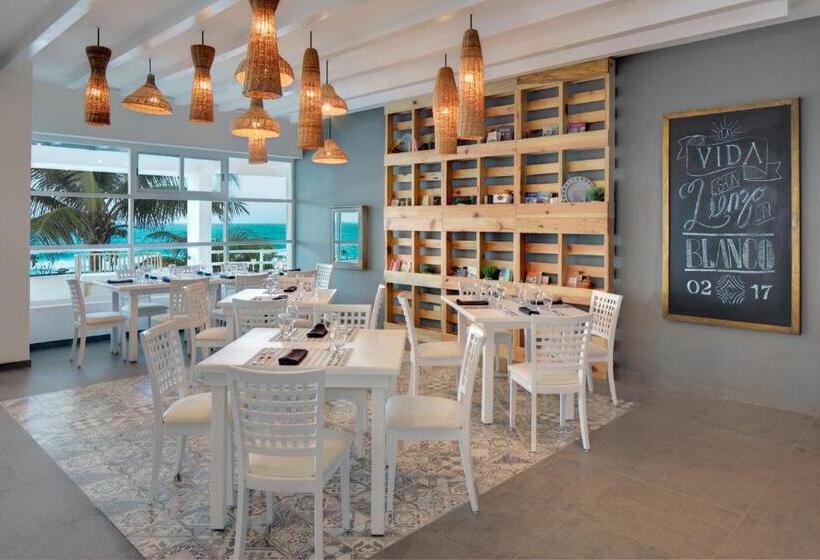 هتل Oleo Cancun Playa All Inclusive Resort