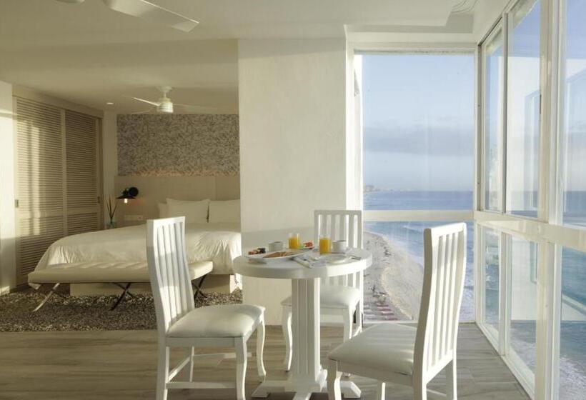 Отель Oleo Cancun Playa All Inclusive Resort