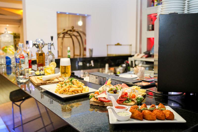 Отель Pestana Curitiba