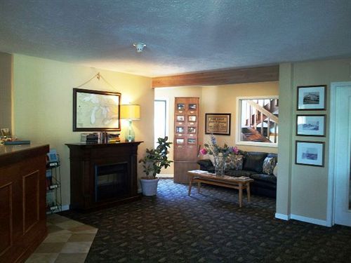 Отель Pointes North Inn Charlevoix