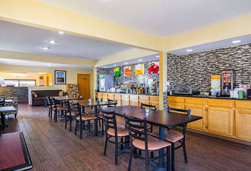 فندق Quality Inn & Suites Greensburg I74