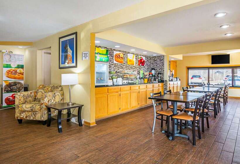 בית מלון כפרי Quality Inn & Suites Greensburg I74