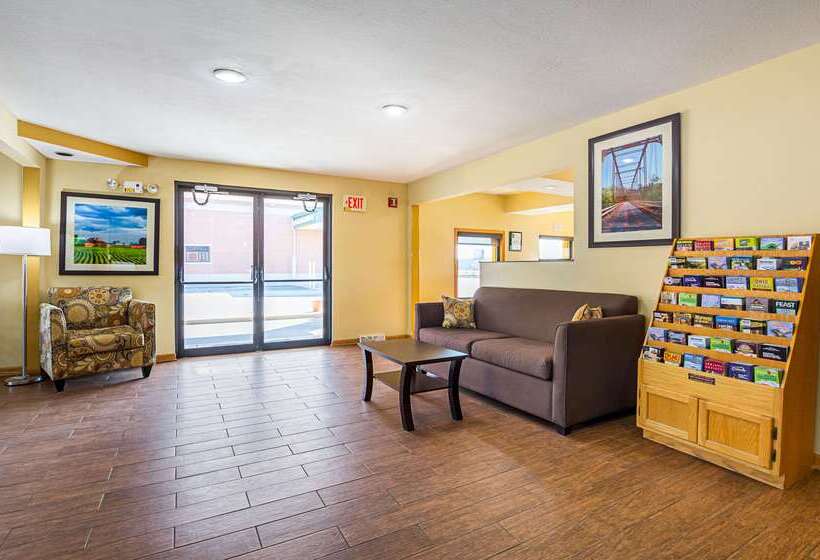 בית מלון כפרי Quality Inn & Suites Greensburg I74