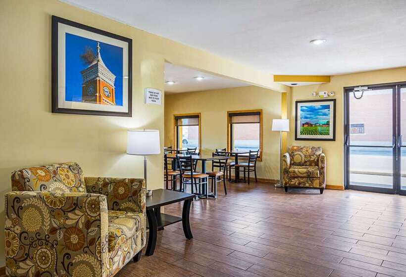 فندق Quality Inn & Suites Greensburg I74