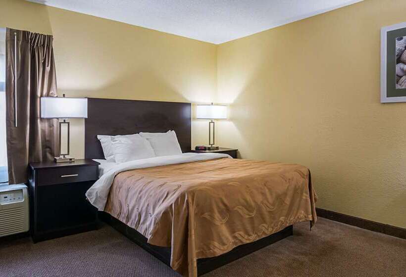 فندق Quality Inn & Suites Greensburg I74