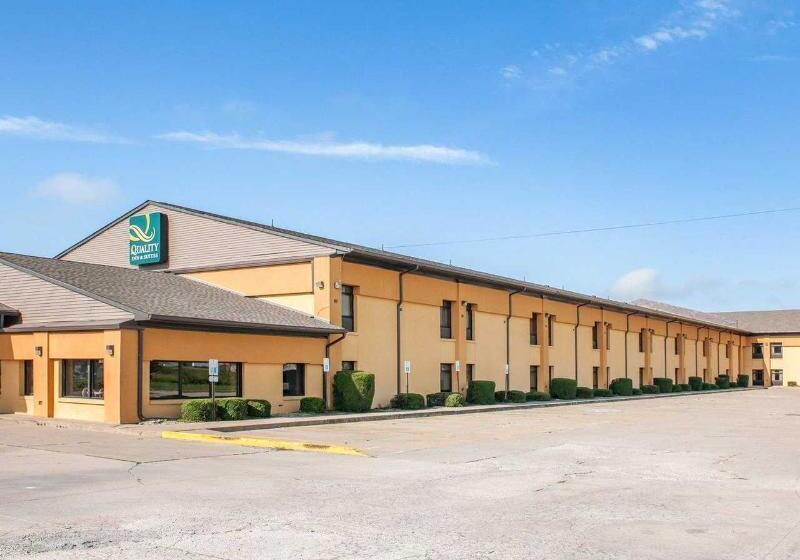 فندق Quality Inn & Suites Greensburg I74