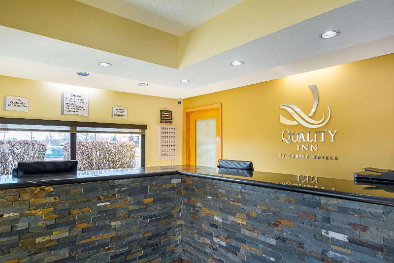 فندق Quality Inn & Suites Greensburg I74