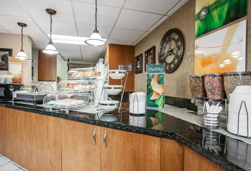 فندق Quality Inn & Suites North