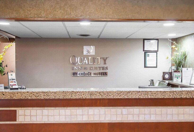 فندق Quality Inn & Suites North