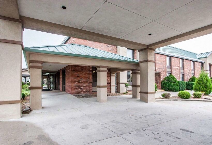 فندق Quality Inn & Suites North