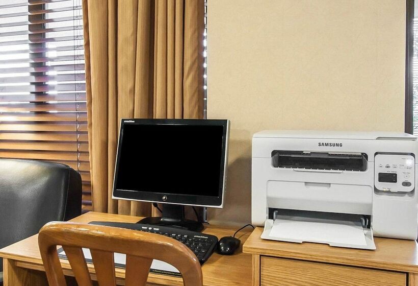 فندق Quality Inn & Suites North