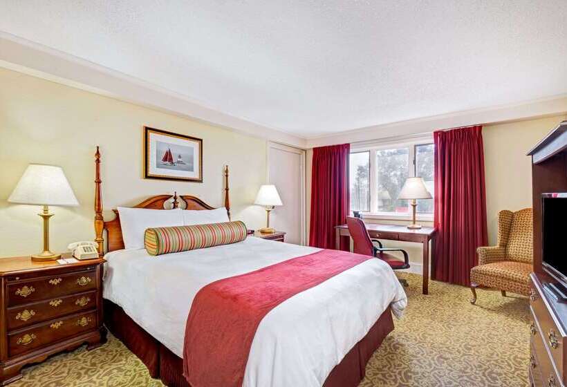 בית מלון כפרי Ramada By Wyndham Seekonk Providence Area
