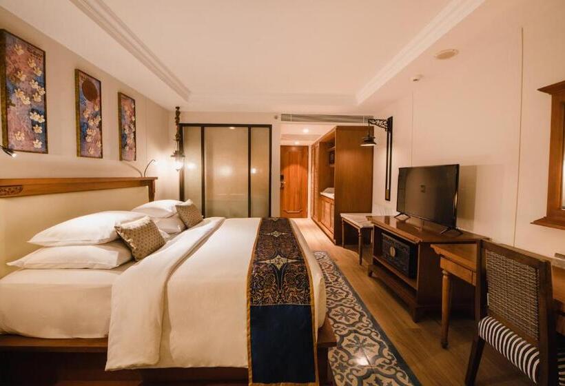 هتل Ramayana Suites And Resort