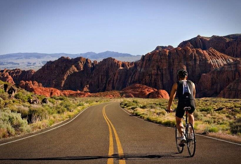 Отель Red Mountain Resort