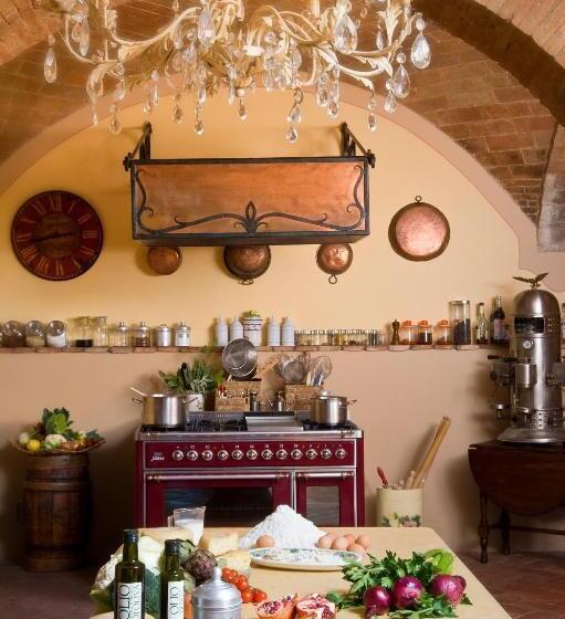 호텔 Il Falconiere Relais & Spa