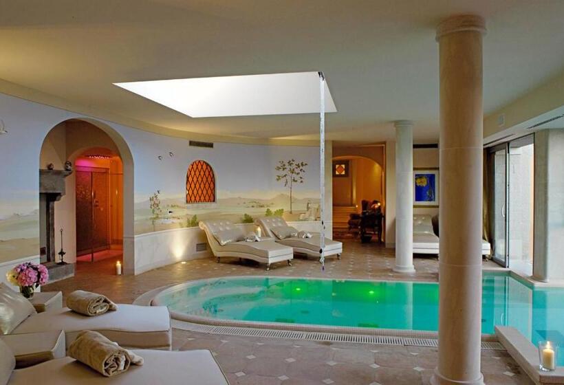 호텔 Il Falconiere Relais & Spa