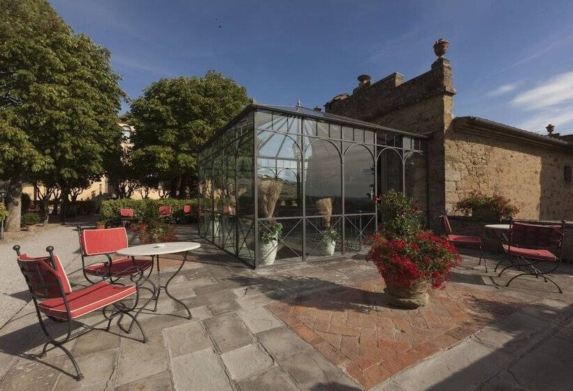 호텔 Il Falconiere Relais & Spa