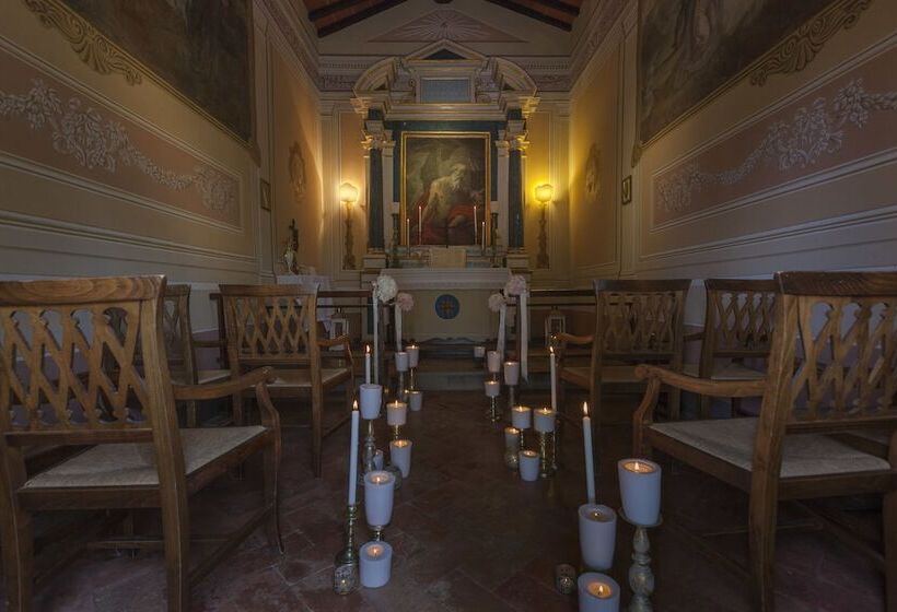 호텔 Il Falconiere Relais & Spa