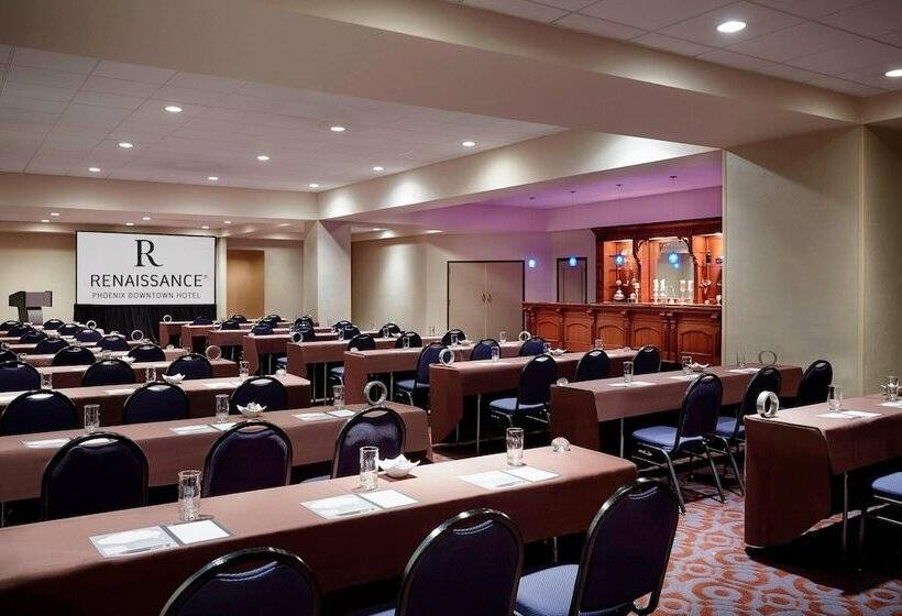Отель Renaissance Phoenix Downtown