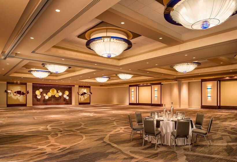 Отель Renaissance Phoenix Downtown