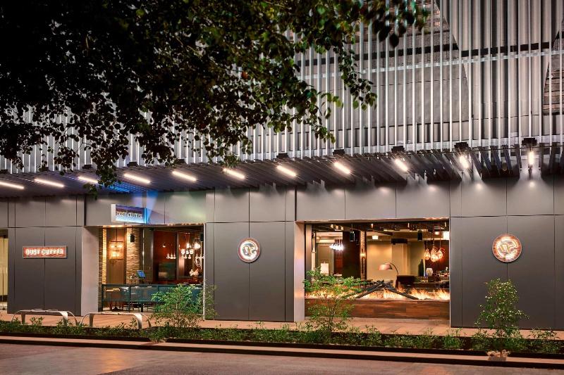 Отель Renaissance Phoenix Downtown