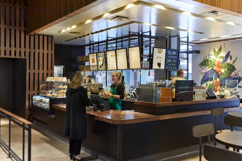 Отель Renaissance Phoenix Downtown