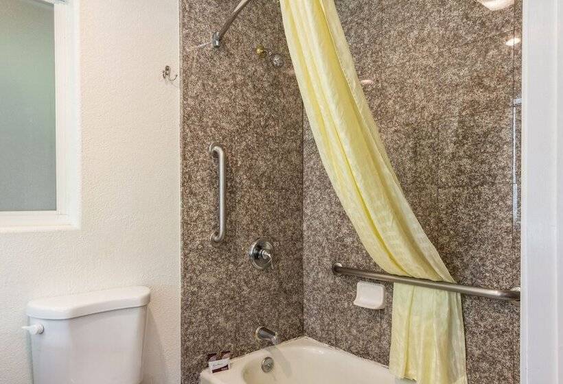 ホテル Rodeway Inn Near Downtown Monterey