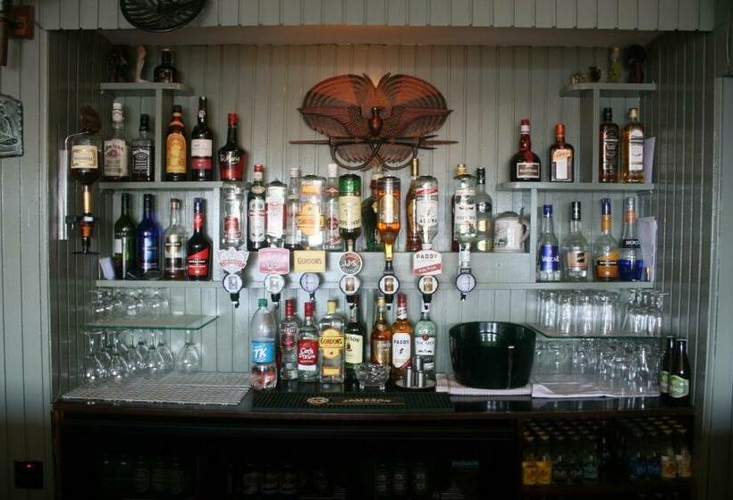 ホテル Roundstone House