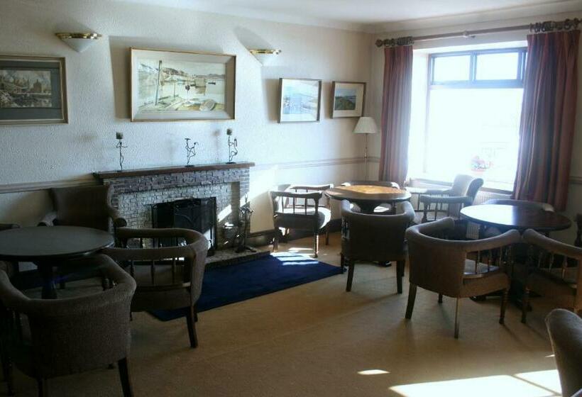 ホテル Roundstone House