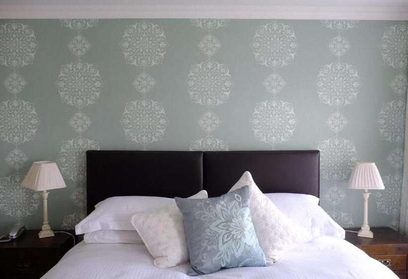 ホテル Roundstone House