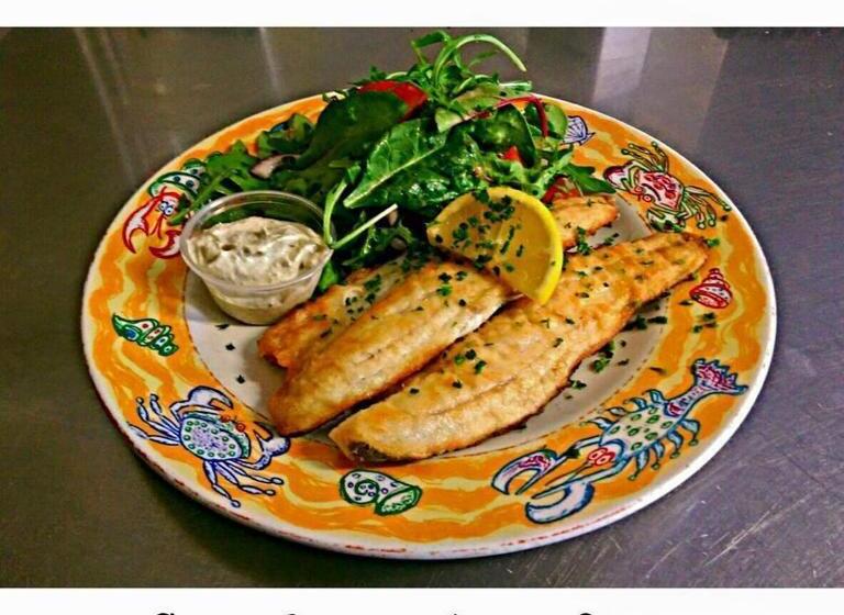 ホテル Roundstone House