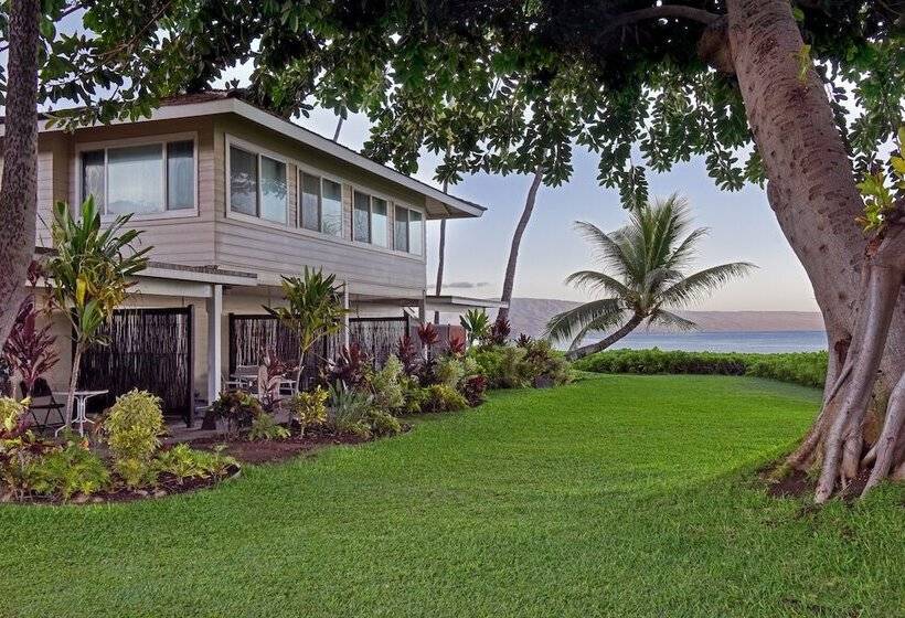 בית מלון כפרי Royal Lahaina Resort & Bungalows