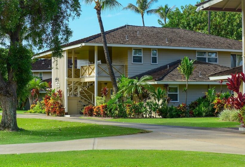 בית מלון כפרי Royal Lahaina Resort & Bungalows