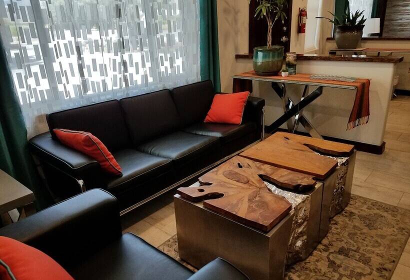 בית מלון כפרי Shoshone Inn