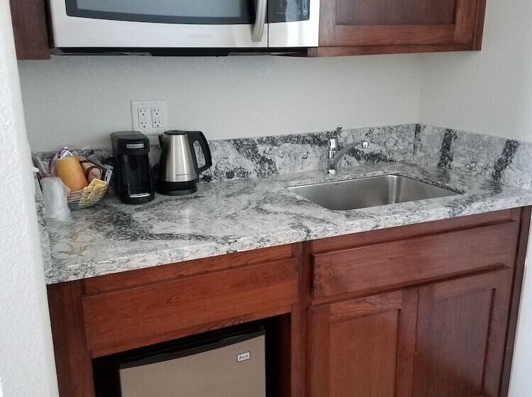 Отель Shoshone Inn