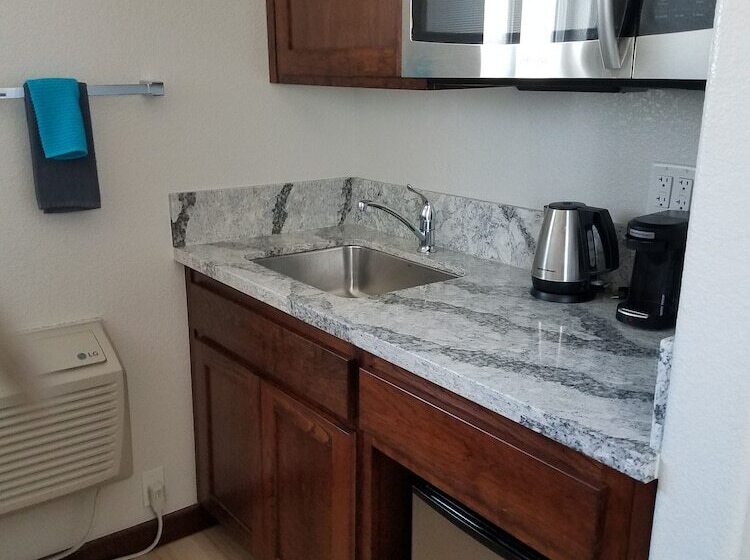 Отель Shoshone Inn