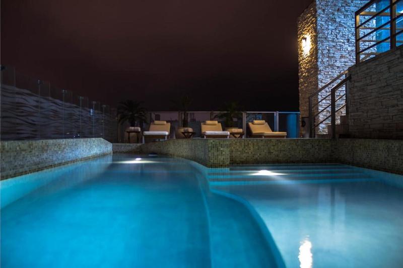 Sol De Oro Hotel & Suites