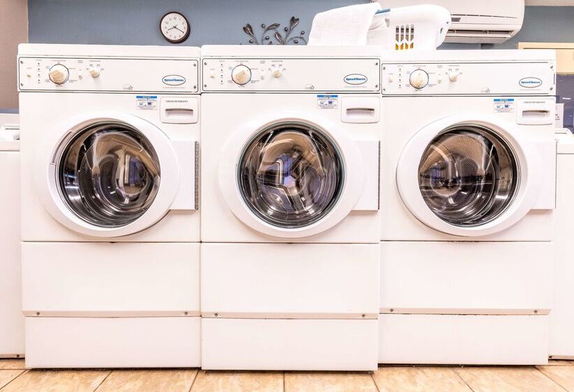 Отель Sonesta Simply Suites Chicago O'hare Airport