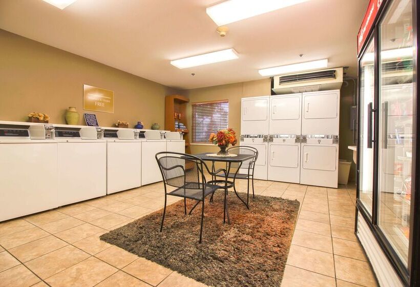 فندق Sonesta Simply Suites St Louis Earth City