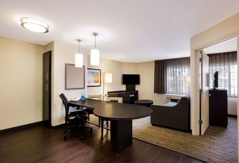 فندق Sonesta Simply Suites St Louis Earth City