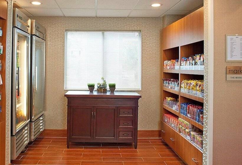 فندق Springhill Suites By Marriott Atlanta Six Flags