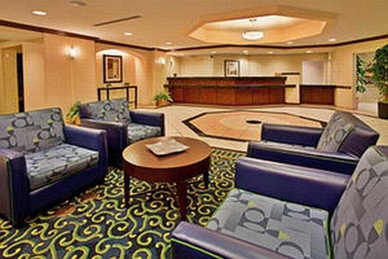 בית מלון כפרי Springhill Suites Austin South
