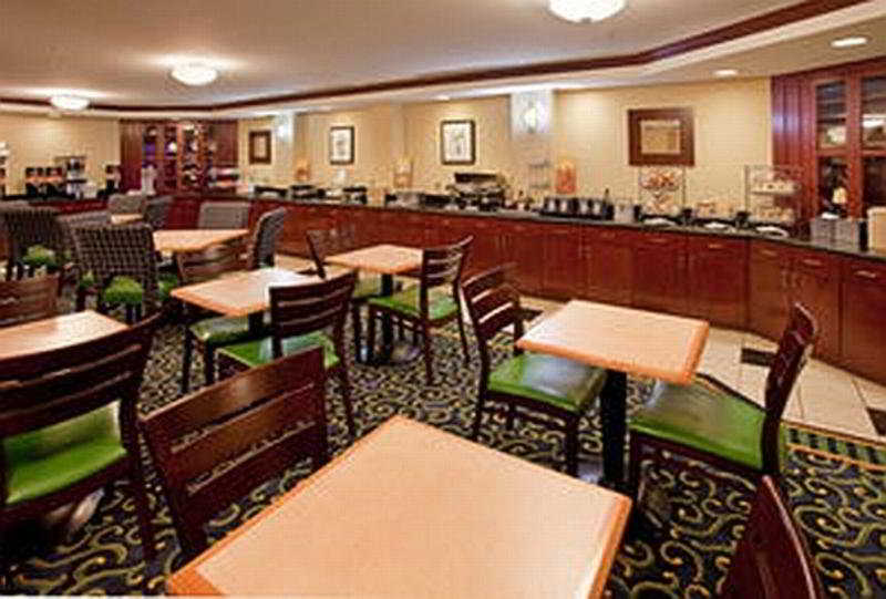 בית מלון כפרי Springhill Suites Austin South